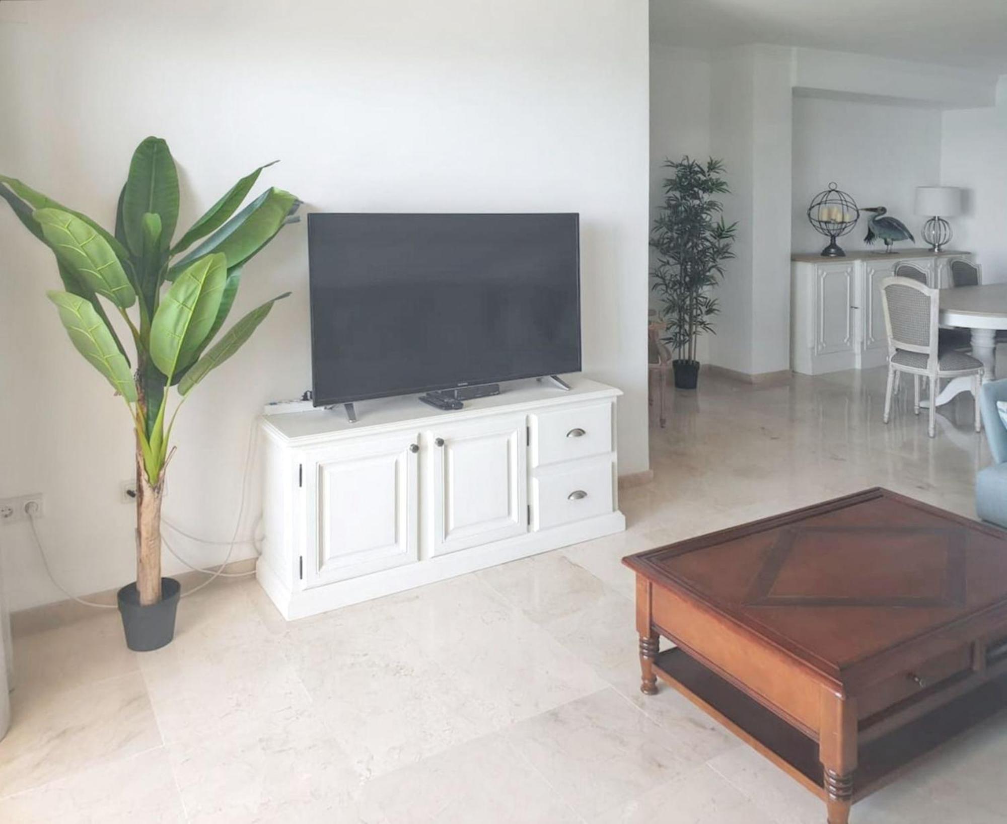 Appartement Spacious With Sea View In 140 M²